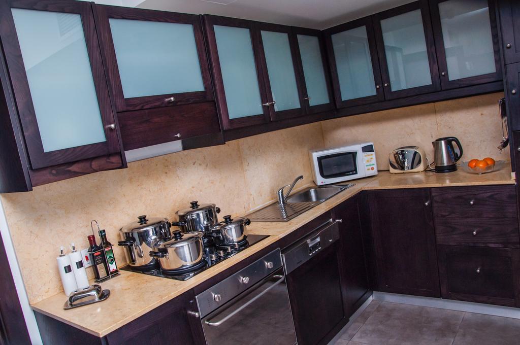 Club Salina Wharf Aparthotel Qawra Room photo